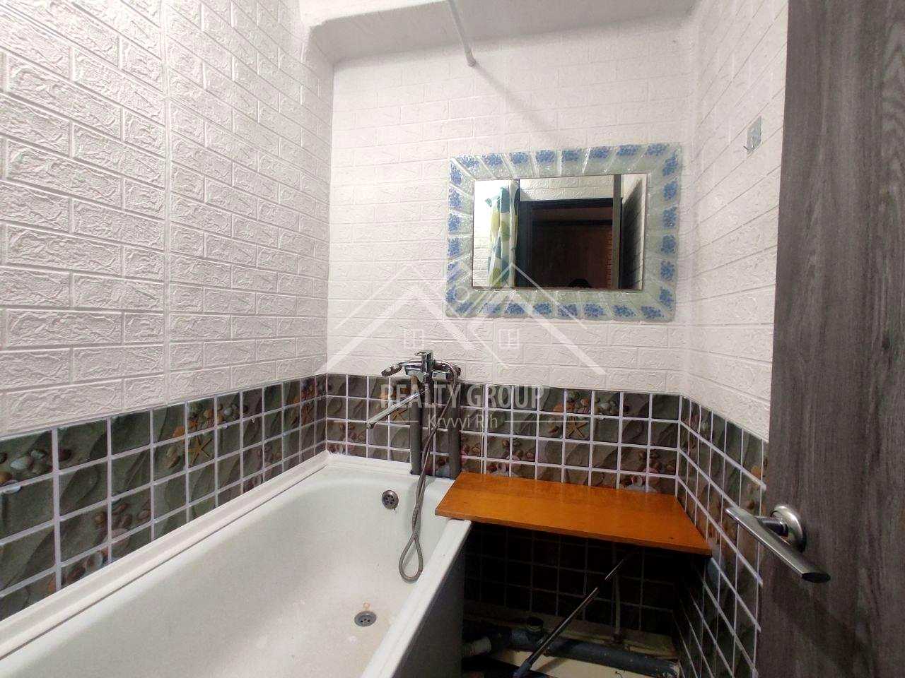 1879660450553815
