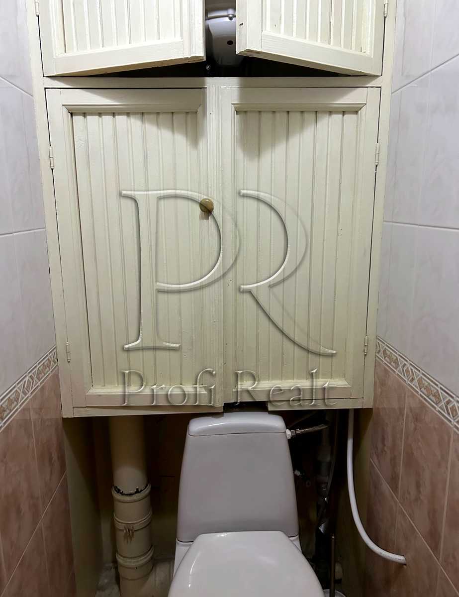 1879660800133371