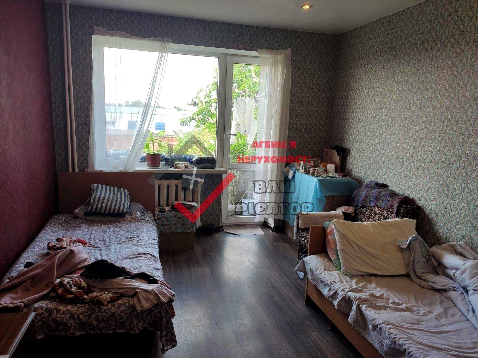 1879662389393085