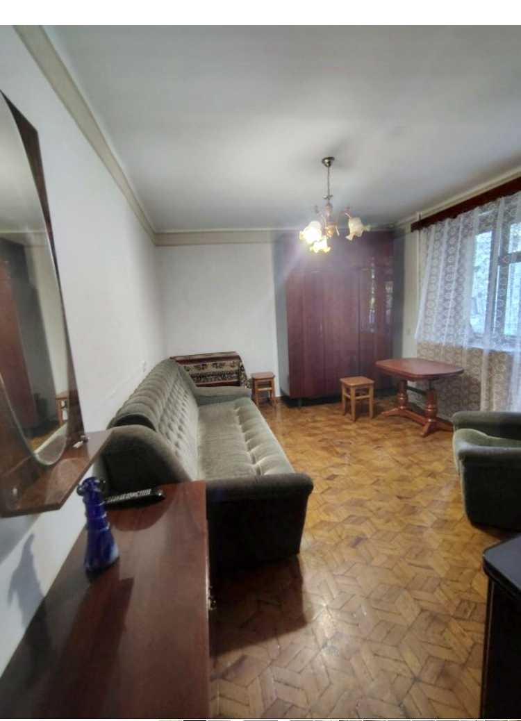1879663087225660
