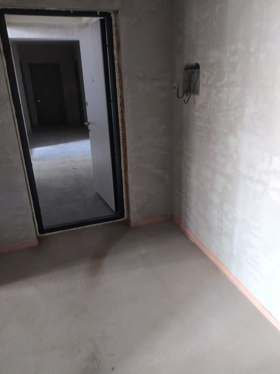 1879663464869888