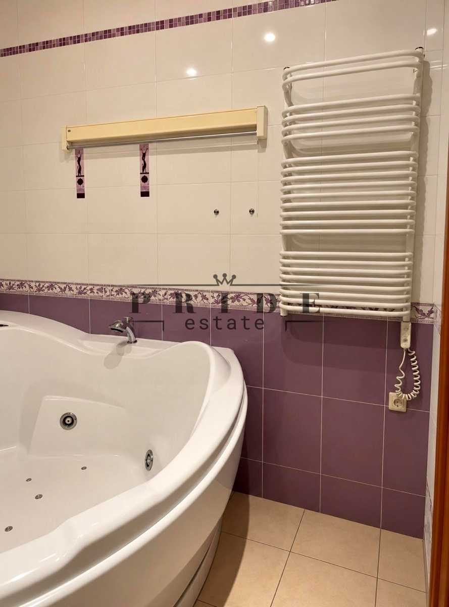 1879664466404271