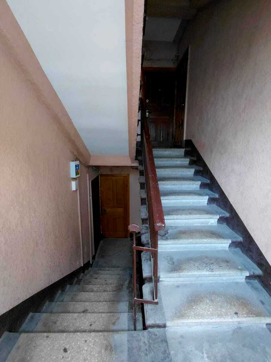 1879664559830402