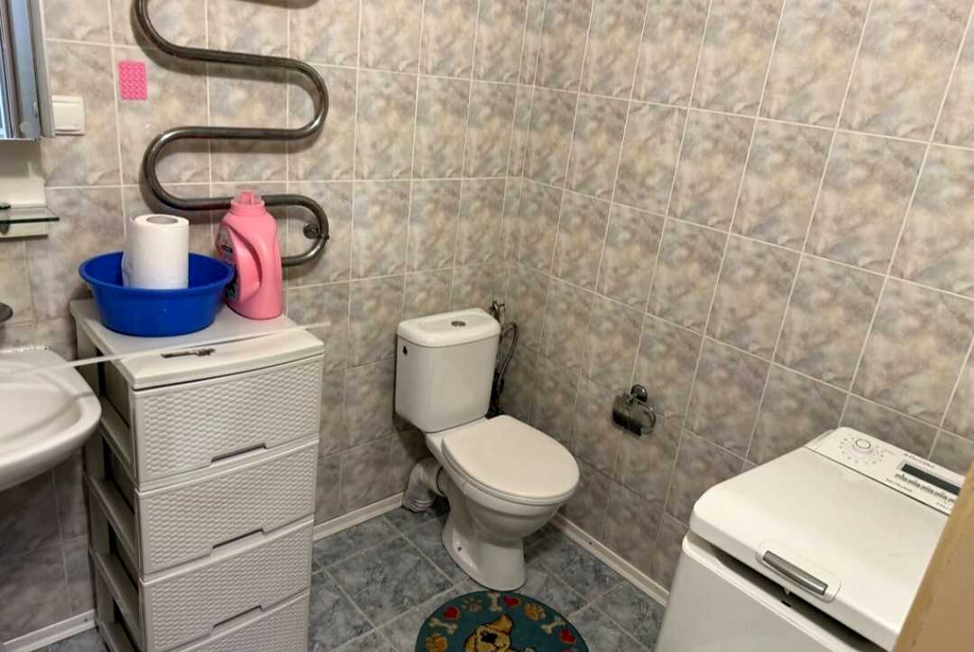 1879664891456872