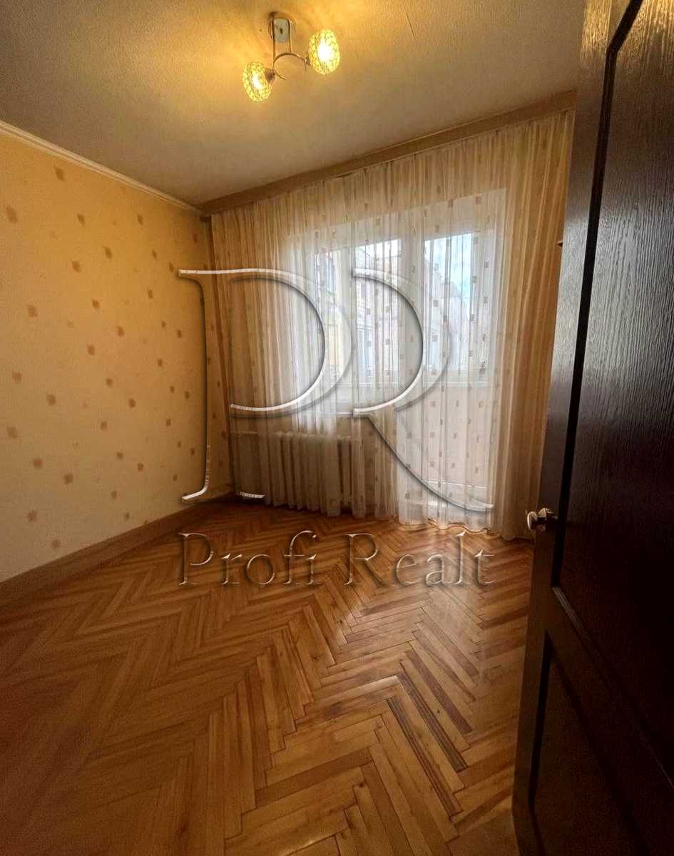 1879665336697279
