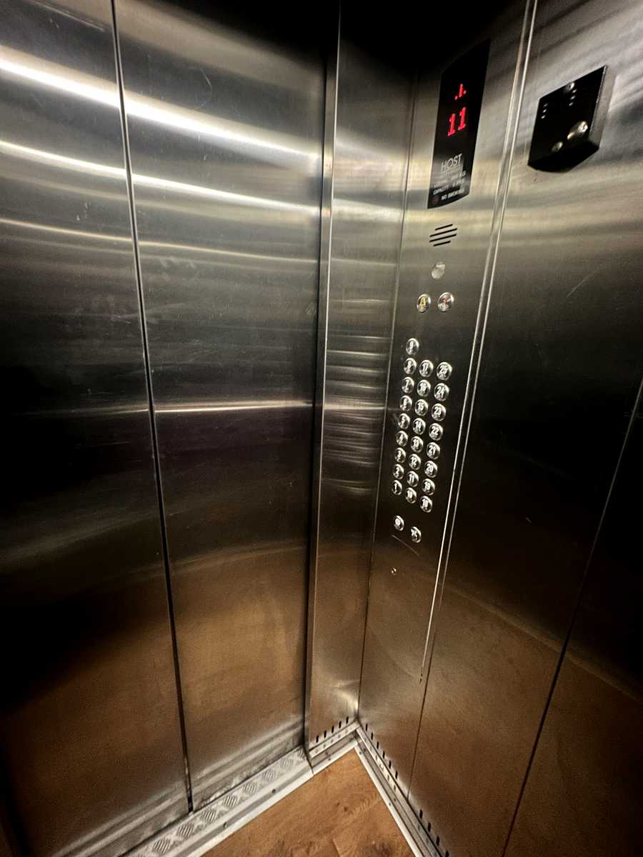 1879665404228627