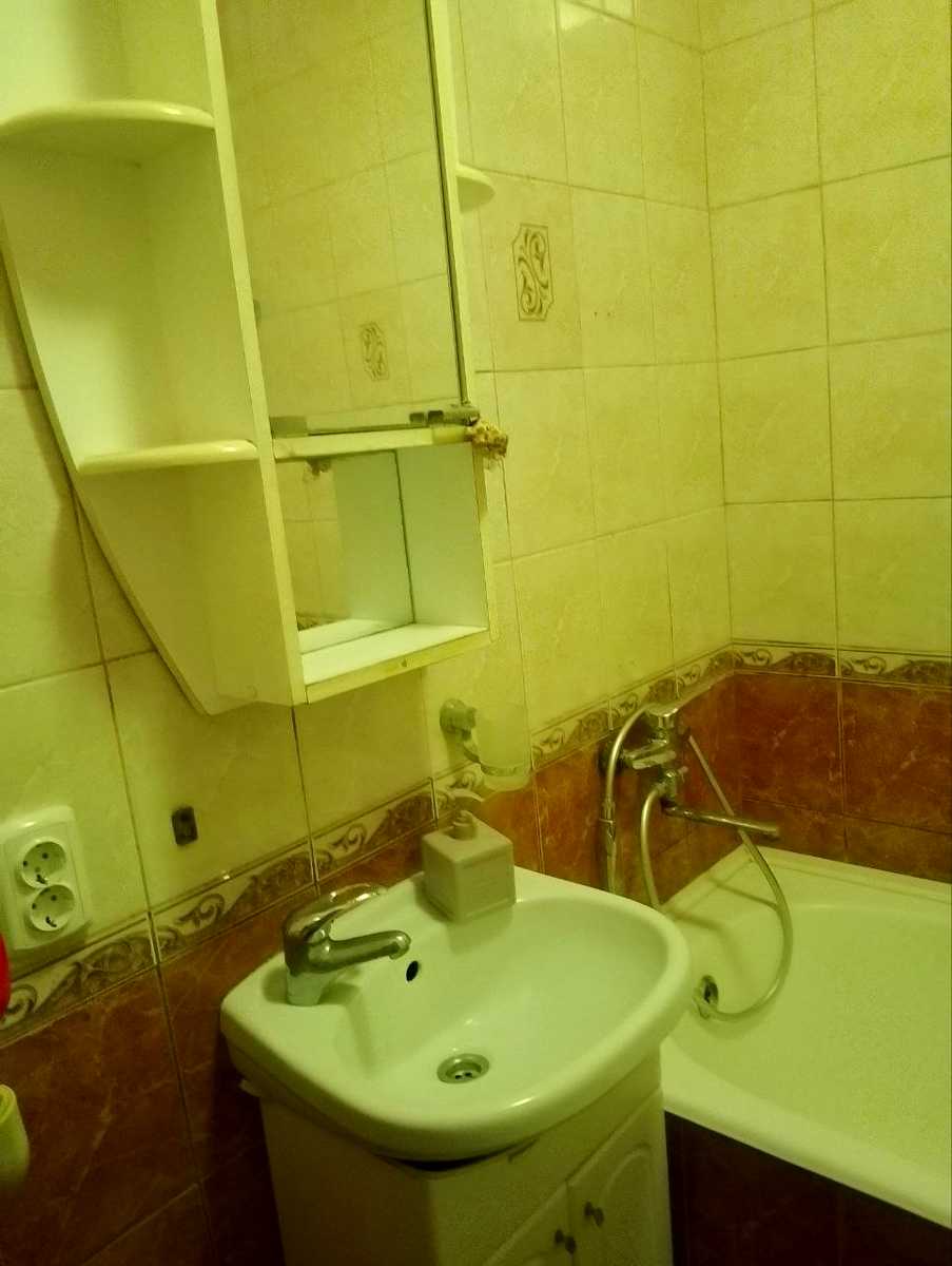 1879668306343985