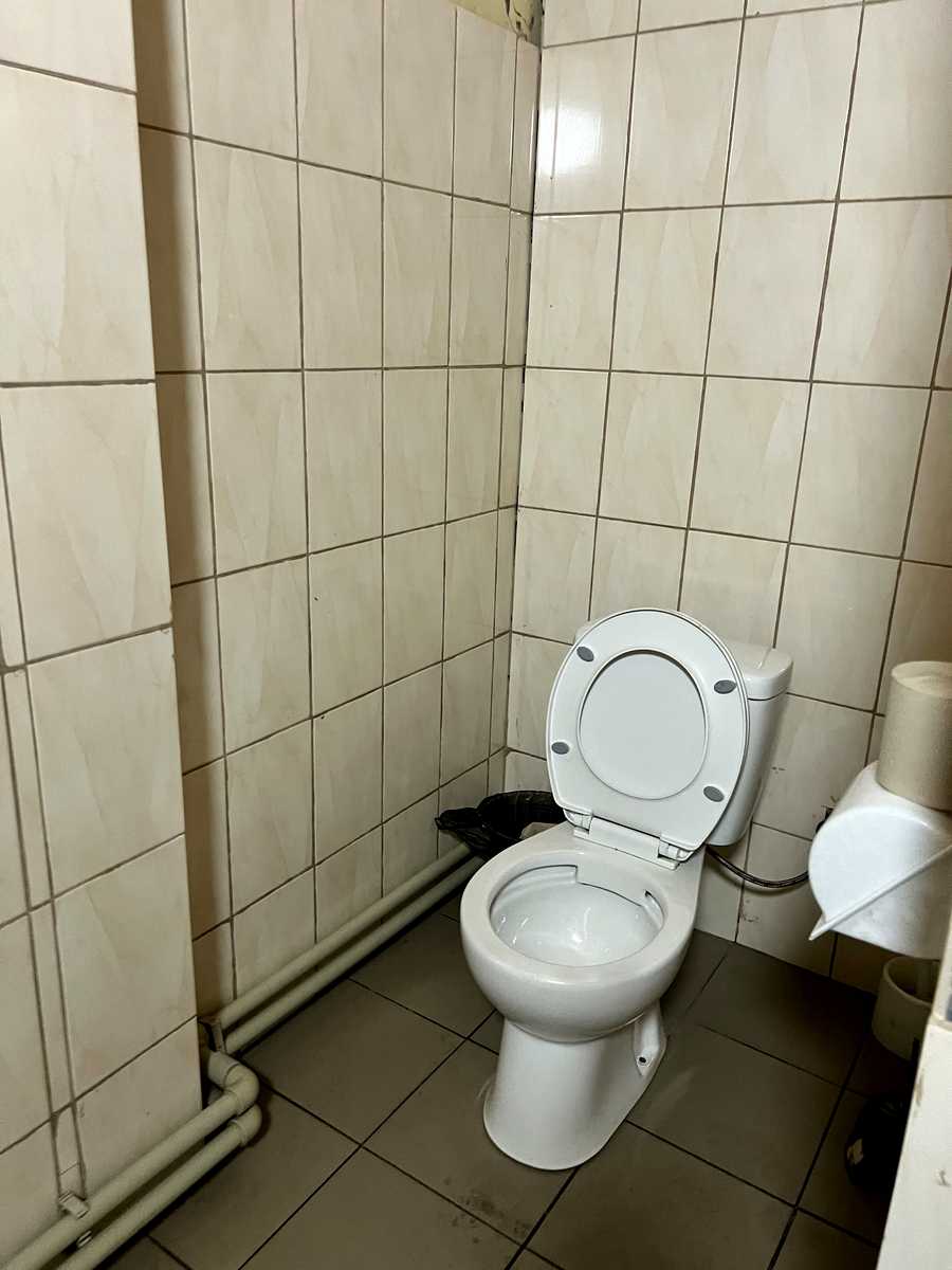 1879668598589843