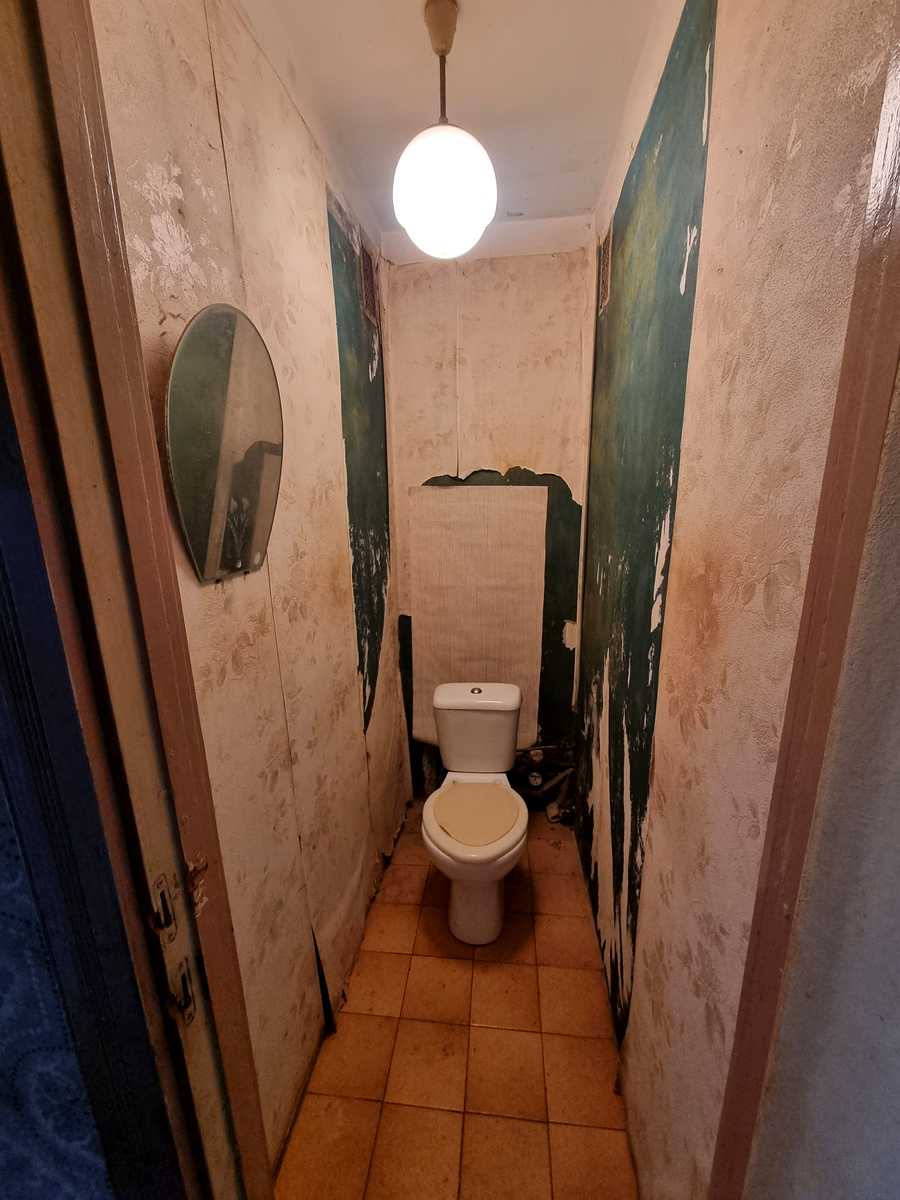 1879668642932668