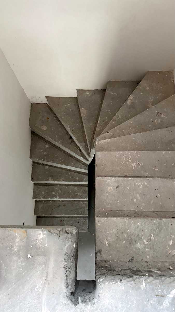 1879668690016684