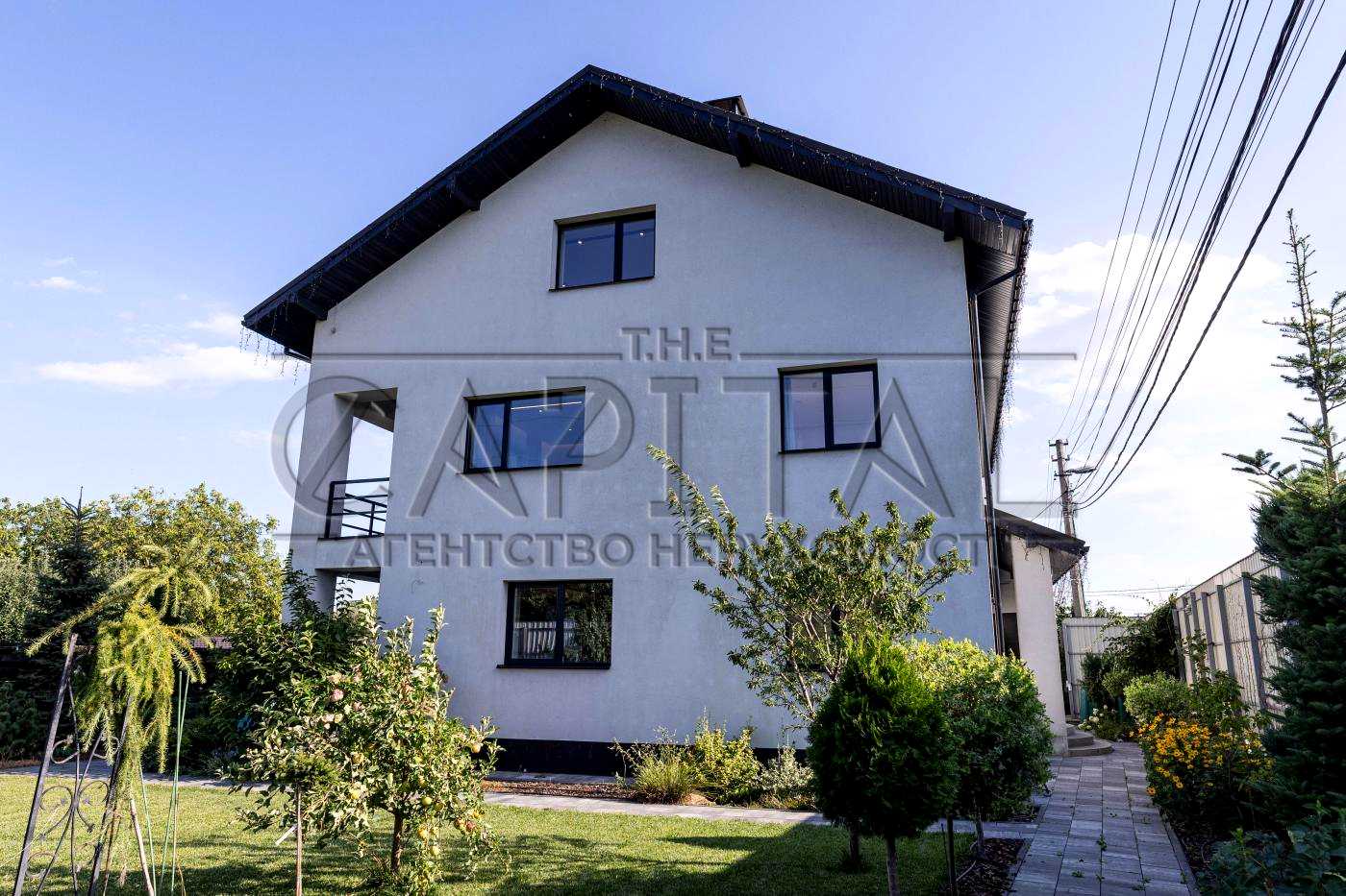 1879669267050627