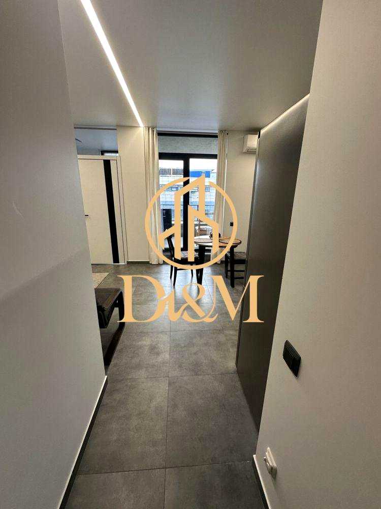 1879671323206512