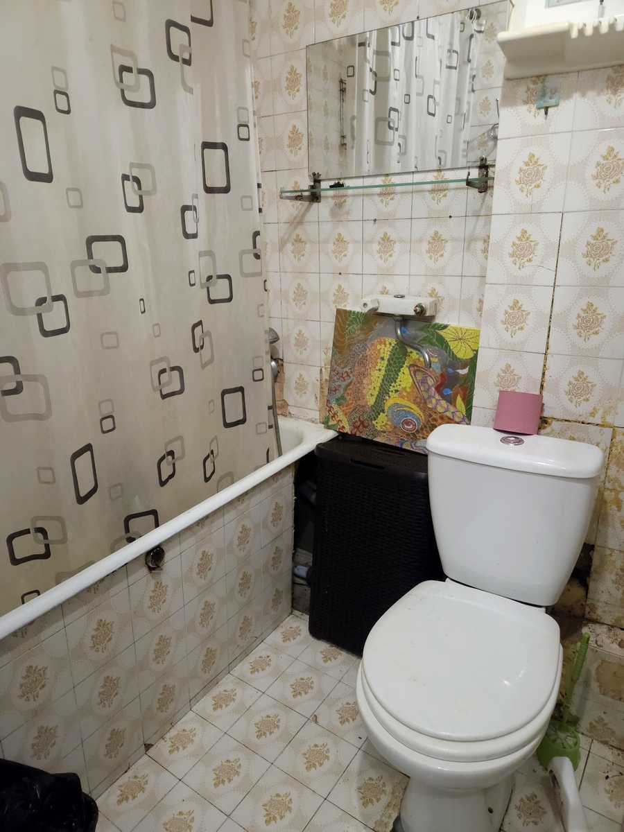 1879672676302366
