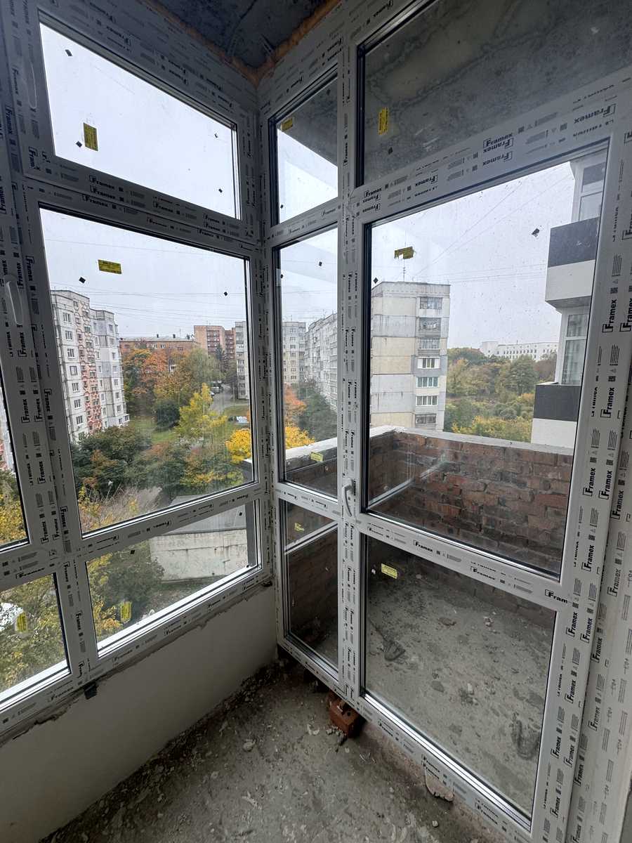 1879674606819560