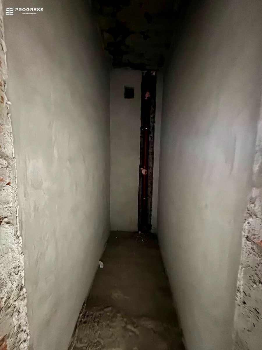 1879674621670251
