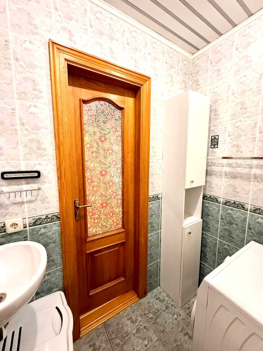 1879675735028969