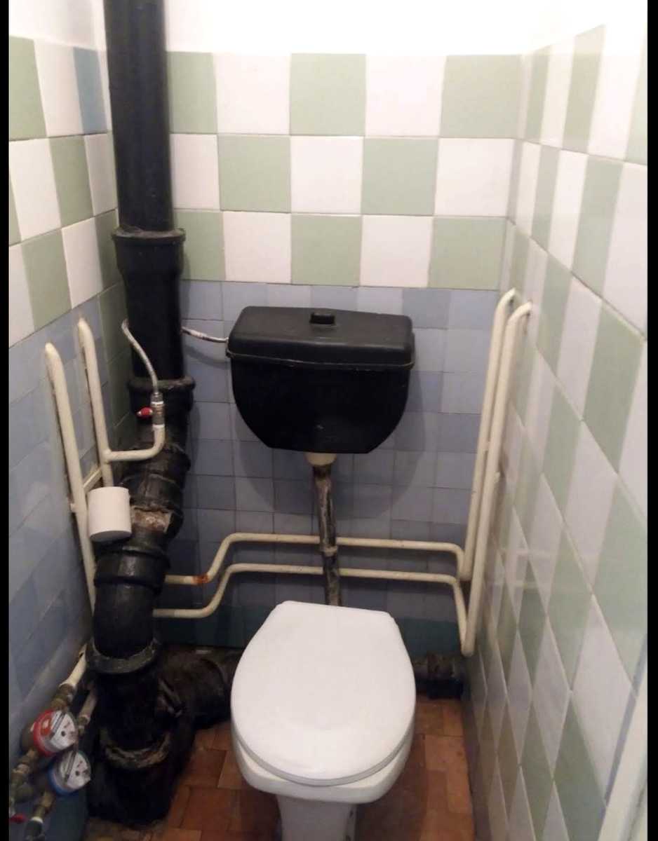 1879678793830573
