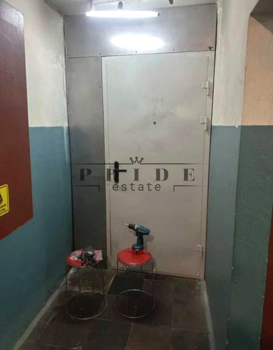 1879681104668221
