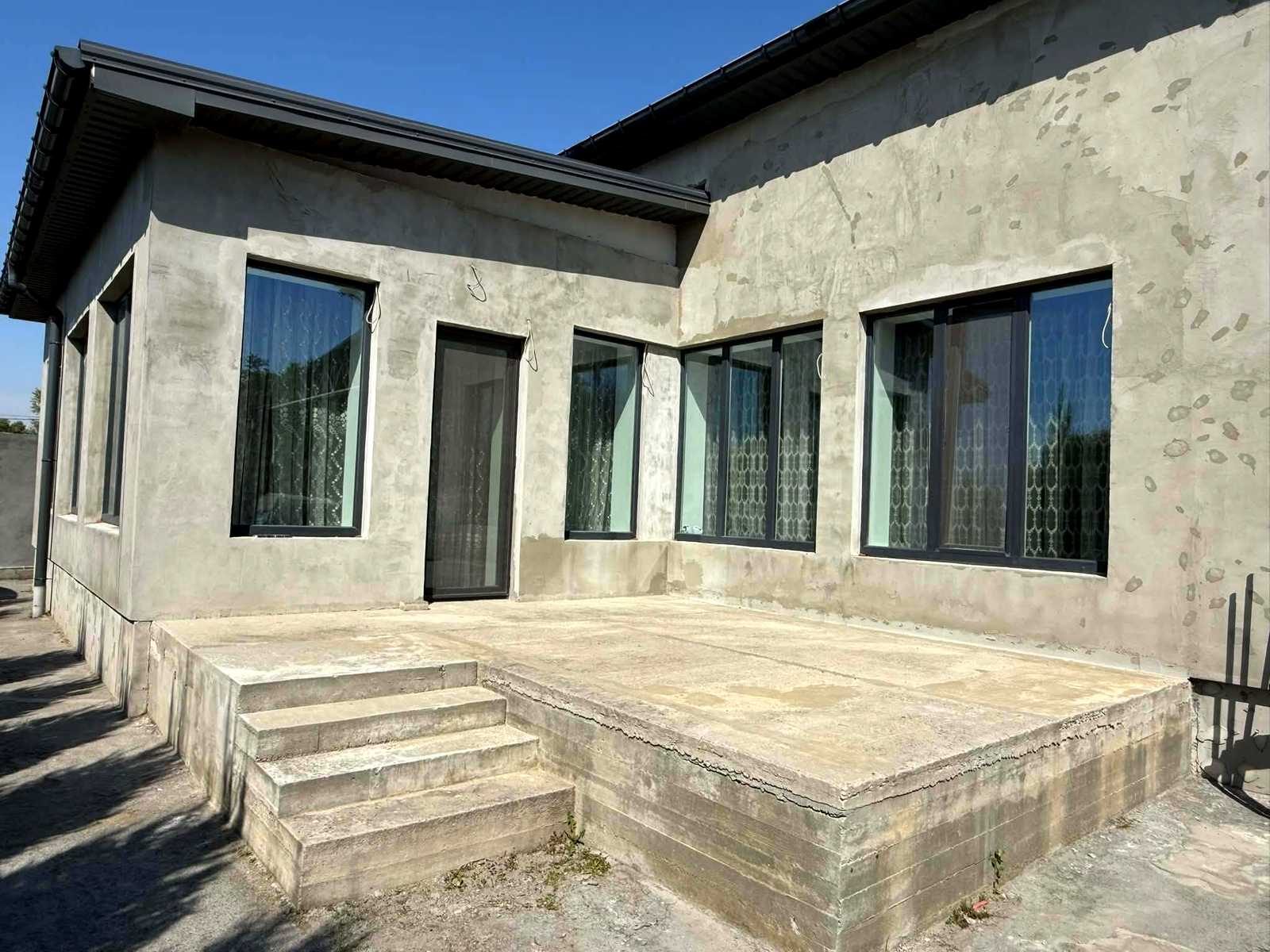 1879683562265094