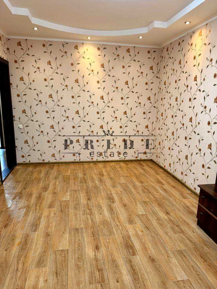 1879685871367341