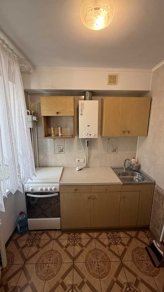 1879686581083745