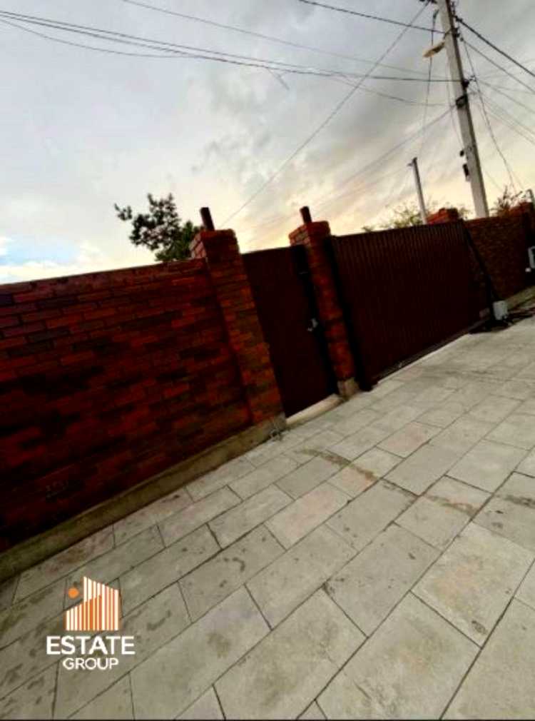 1879692824427112