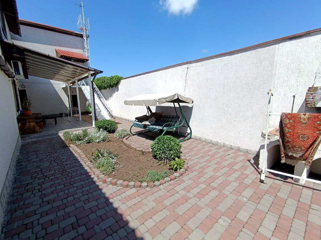 Дом по адресу ул. Наклонная (площадь 157 м²) - imageAlt 14 Дом по адресу ул. Наклонная (площадь 157 м²) - Atlanta.ua - imageAlt 14