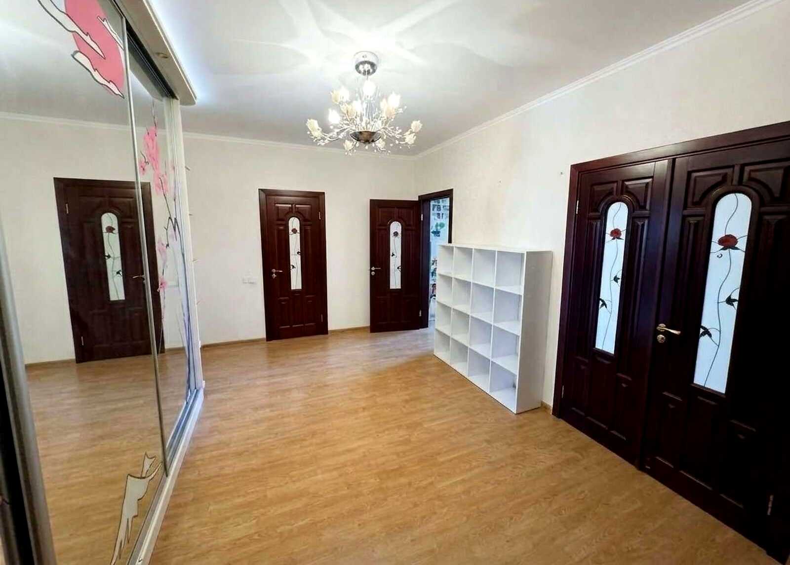 1879704777524305