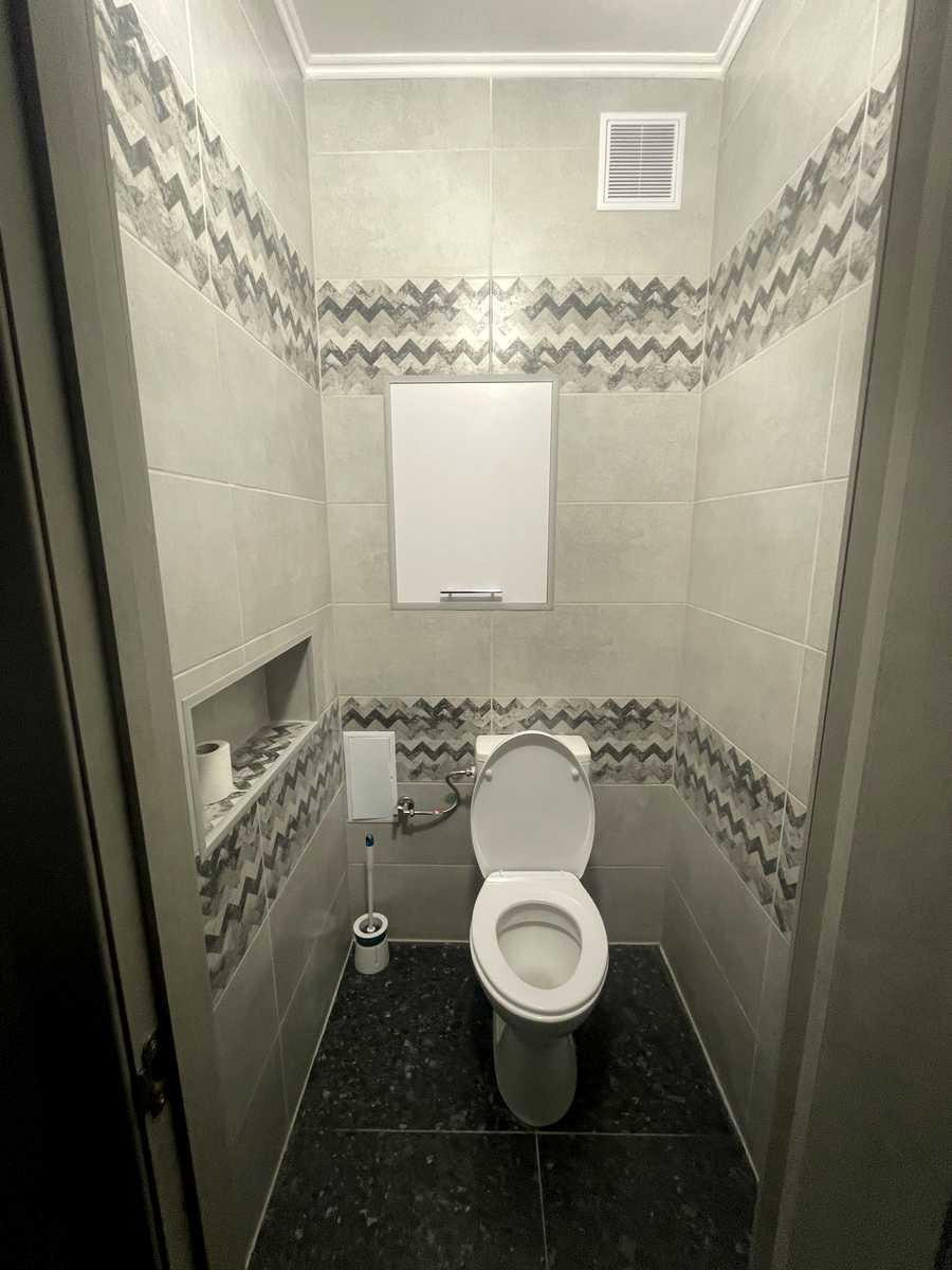 1879725834822486