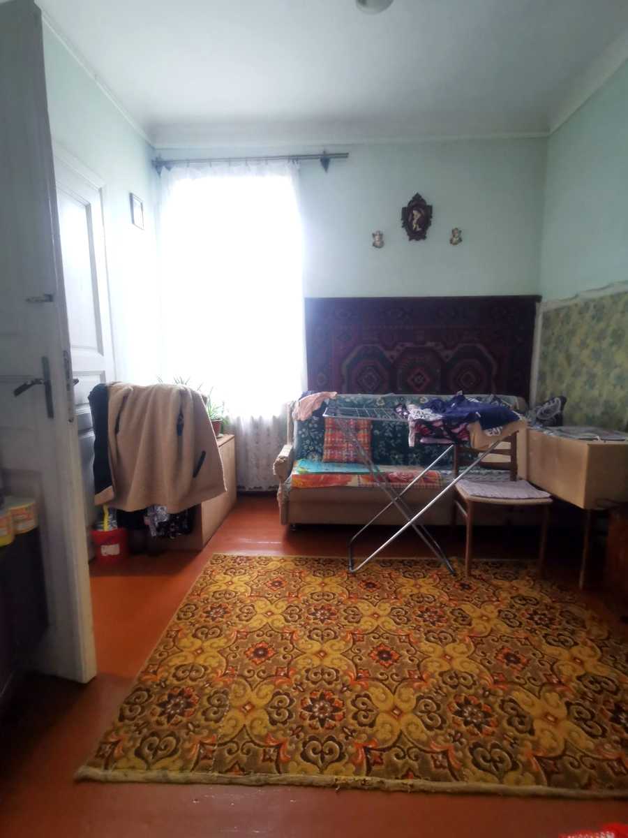 1879725901865231