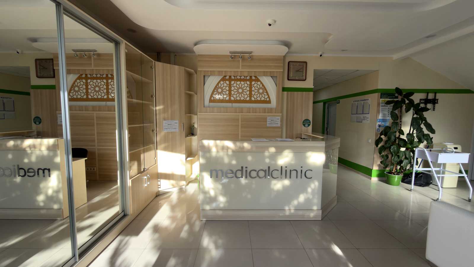 1879728239074317