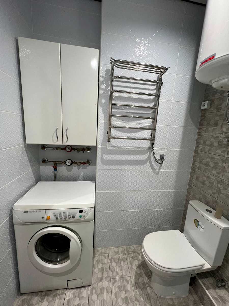 1879731278737671