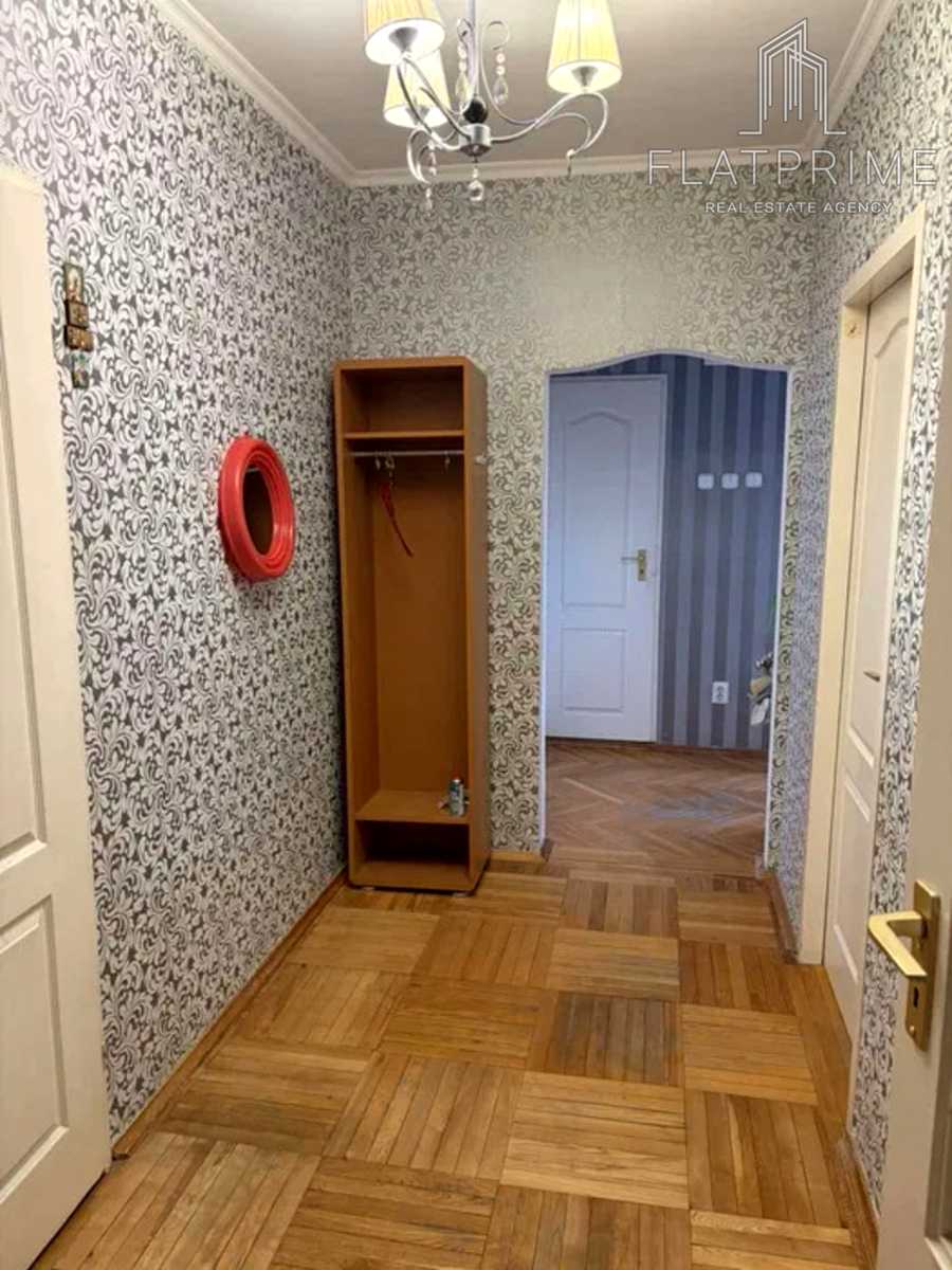 1879732620307252