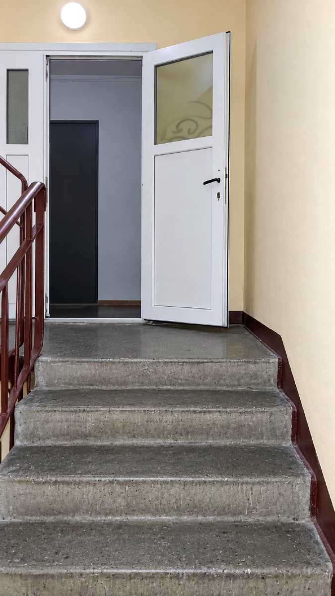 1879733418640674