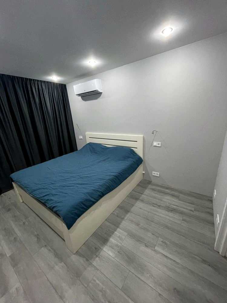 1879733709958291