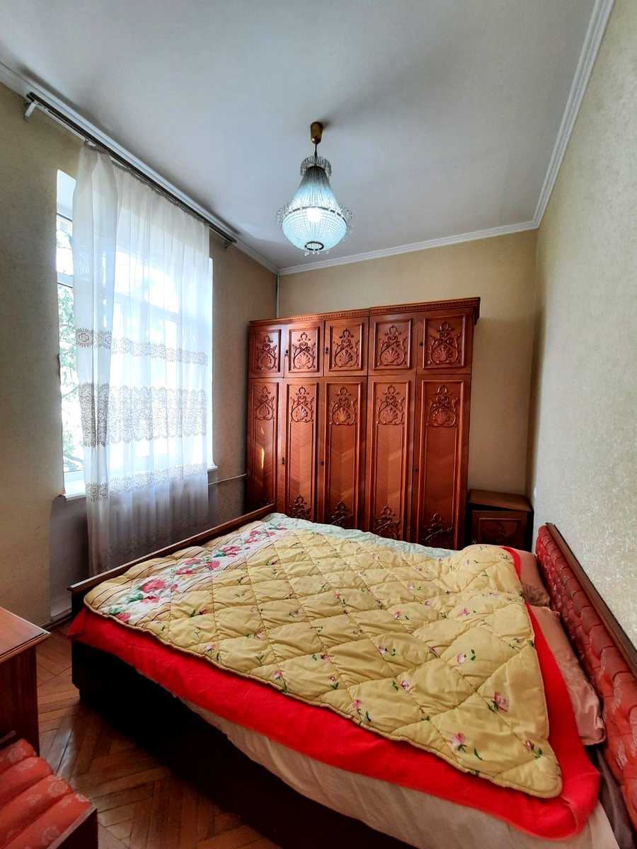 1879735556055762