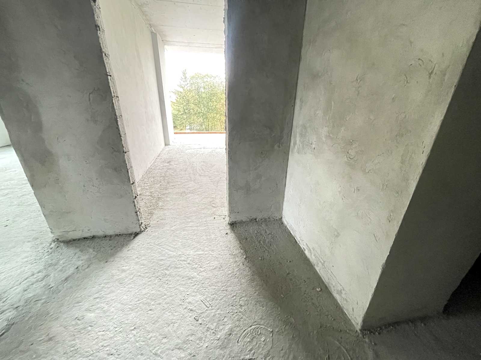 1879735896184982