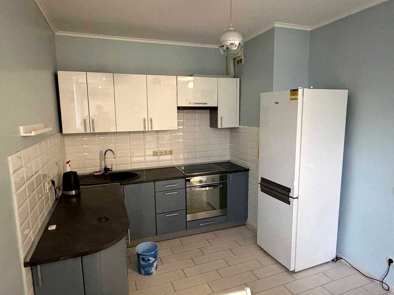 1879736136089915