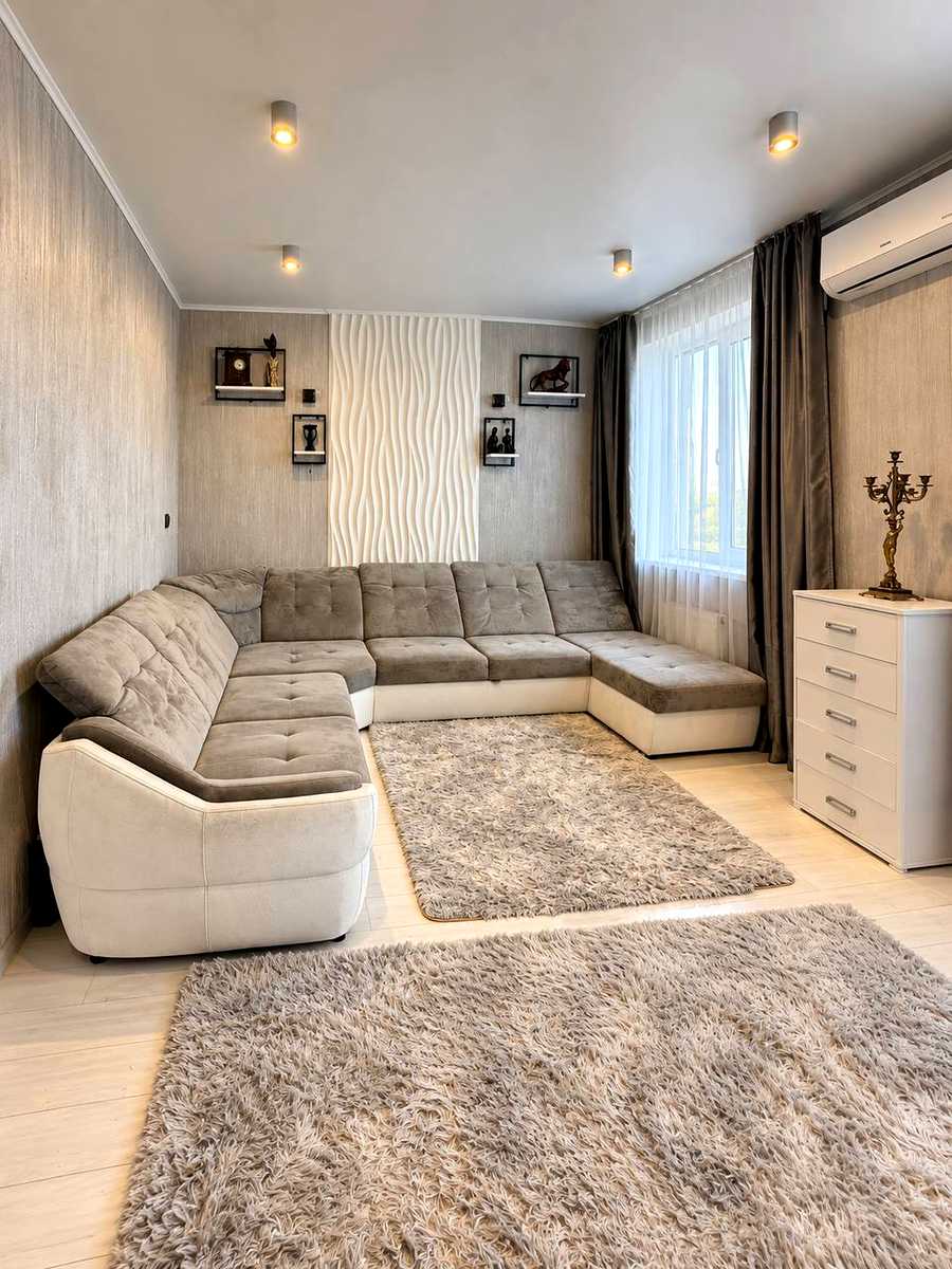 1879737042566251