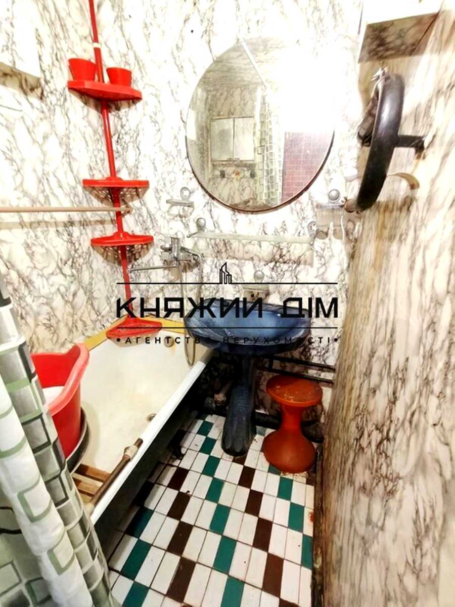 1879737550761944