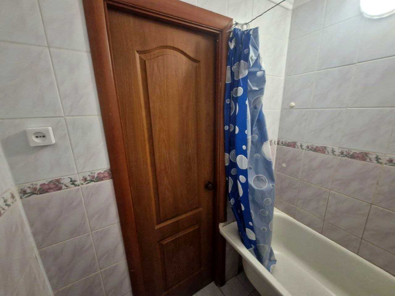 1879739106954770