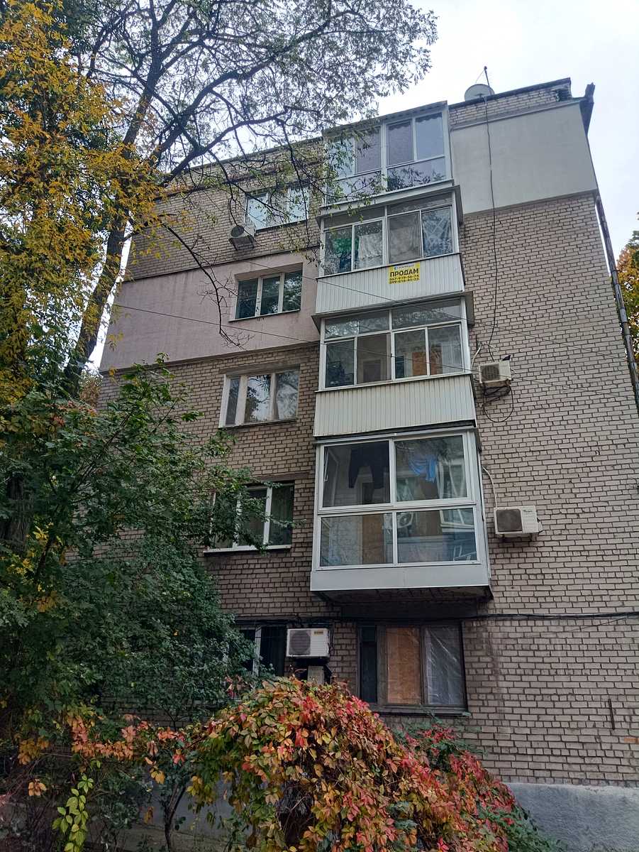 1879739969834527