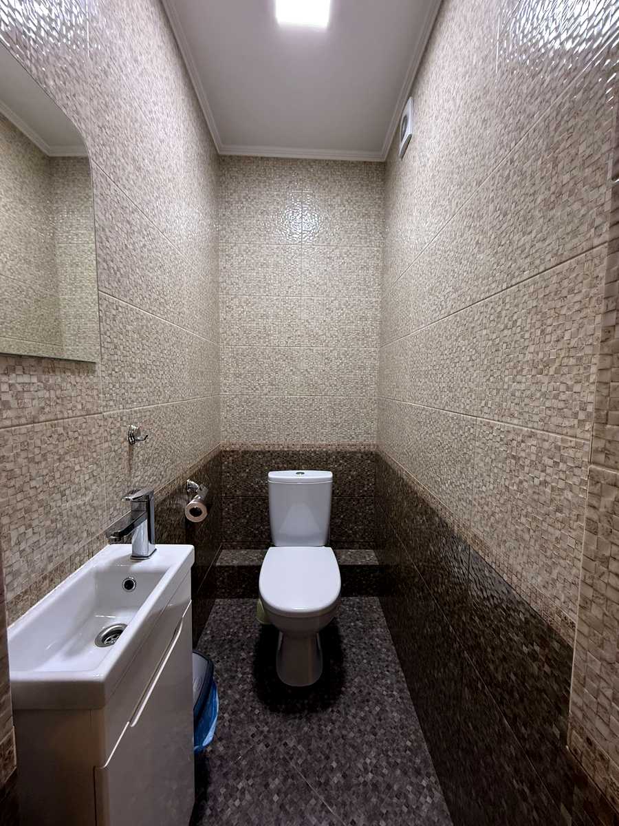 1879741569318614