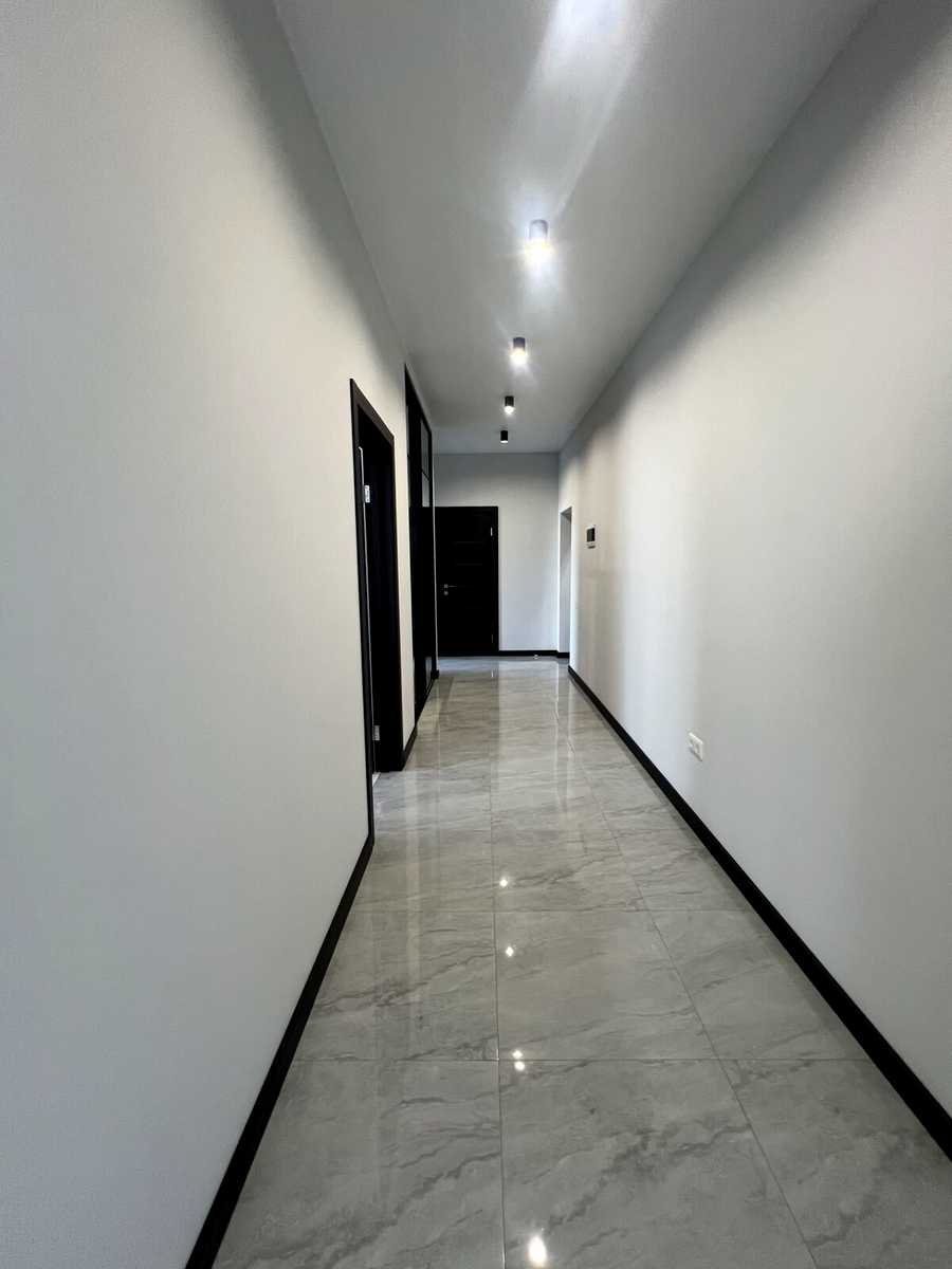 1879744273189995