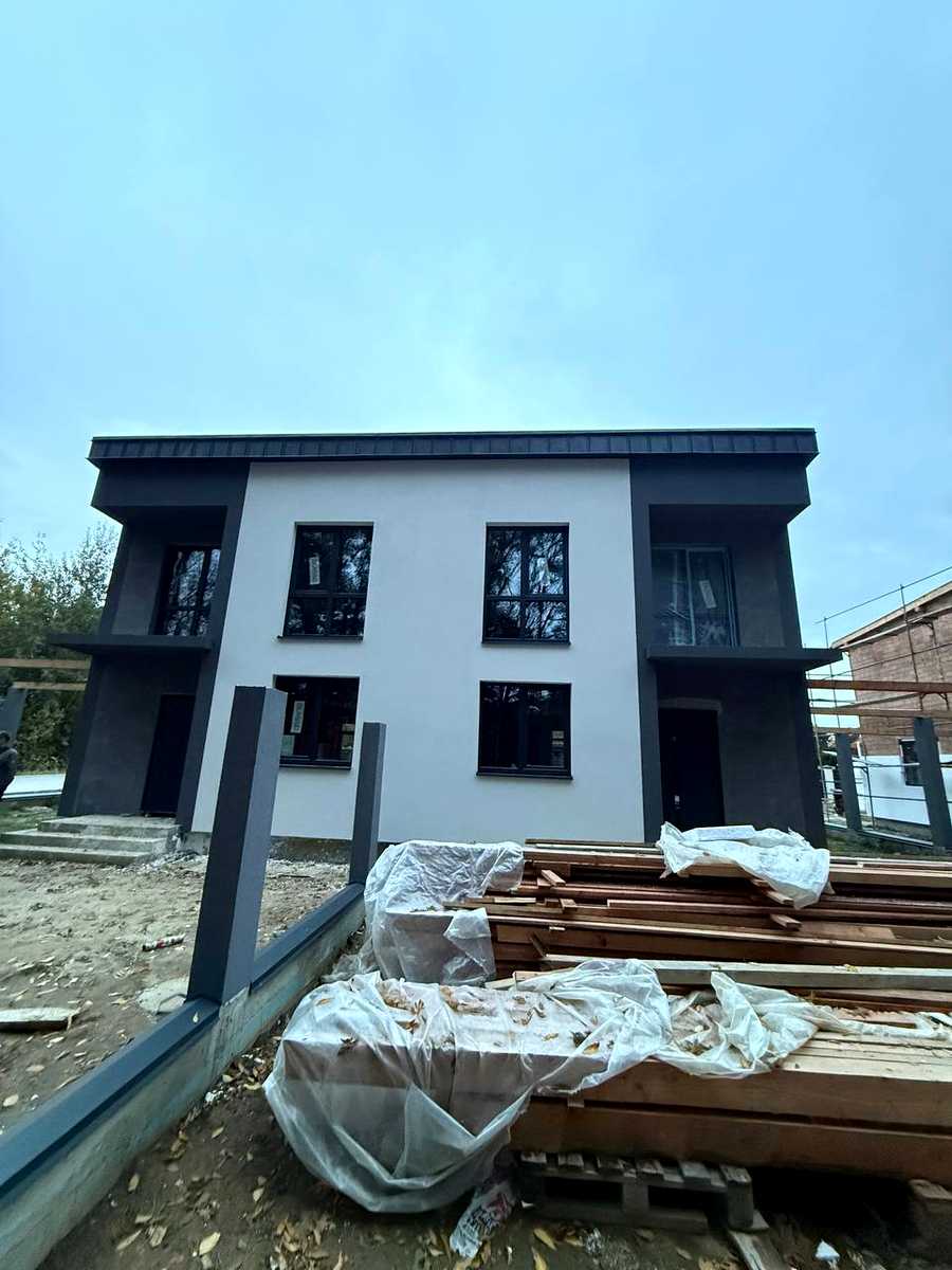 1879744298099156