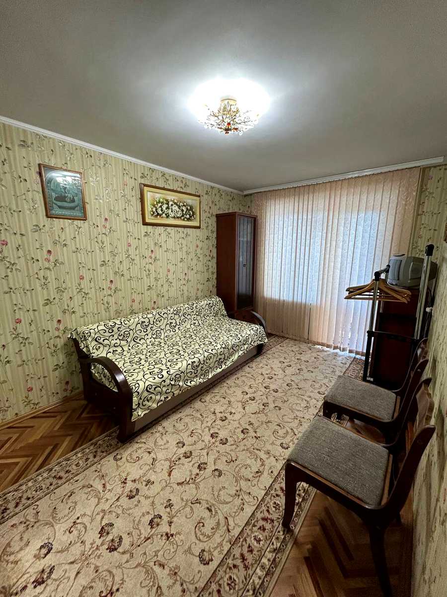1879745472571604