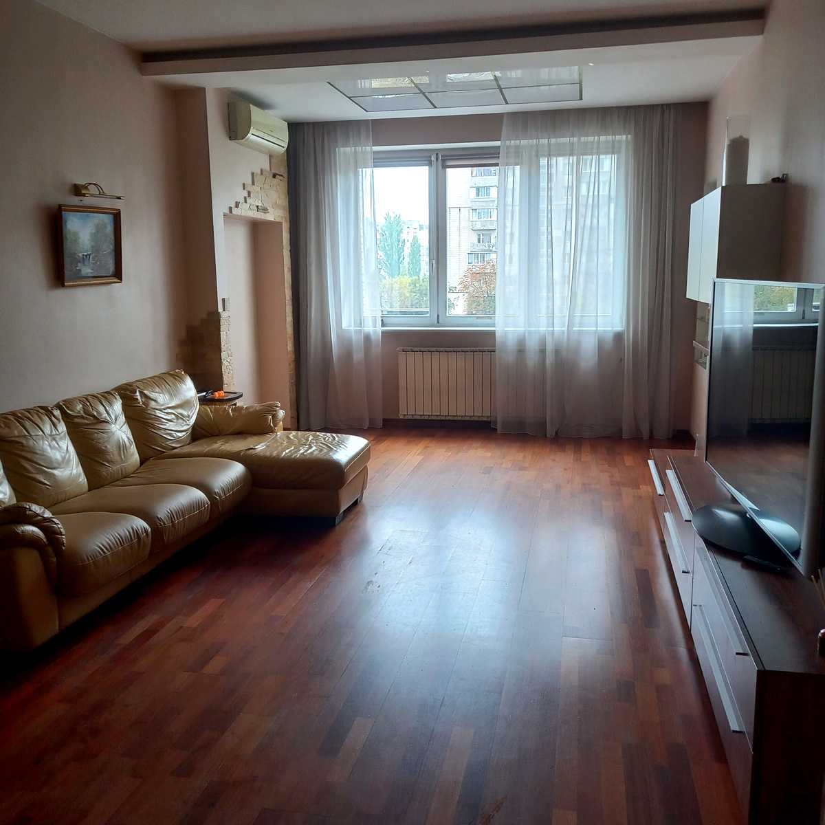 1879745645773467