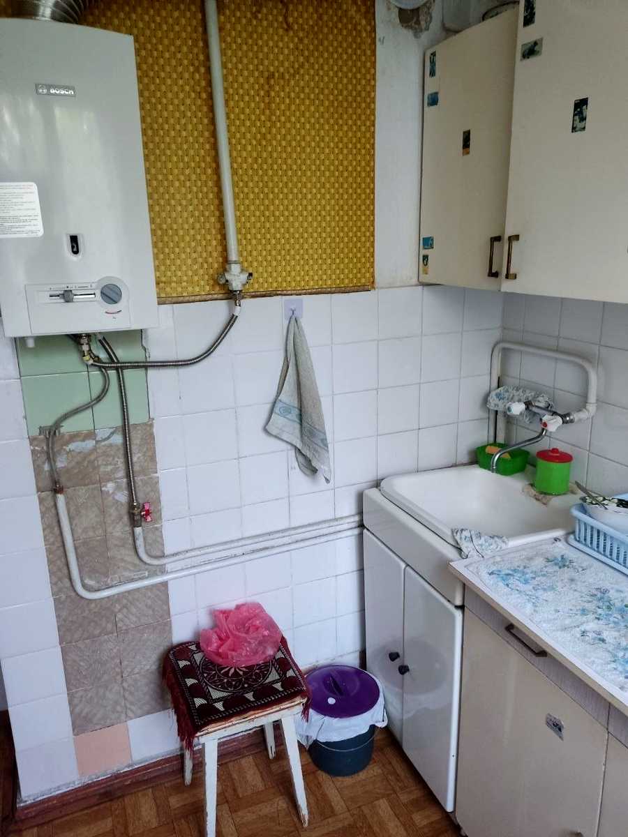 1879746469552929