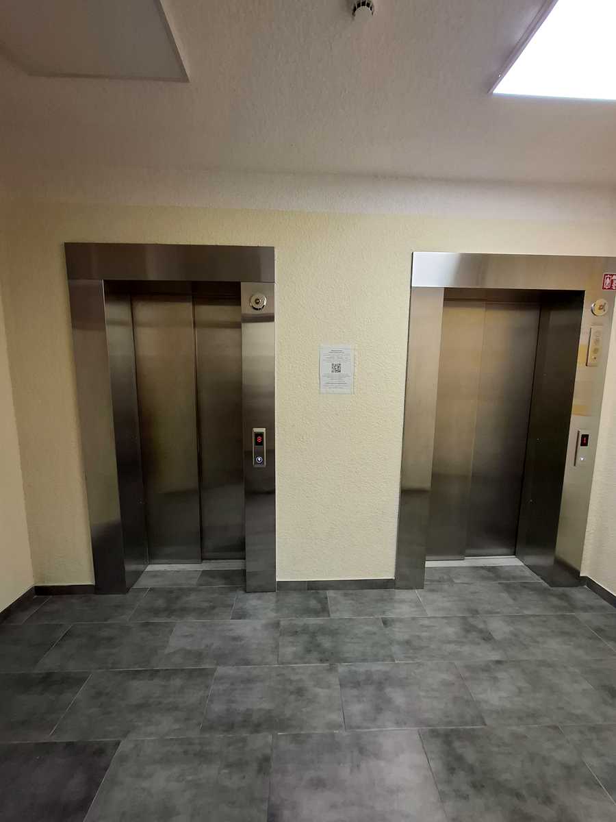 1879746645333221