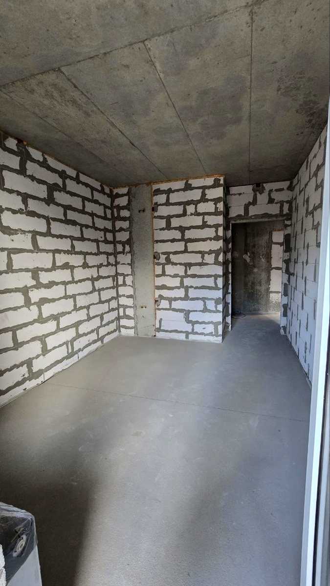 1879747637828636